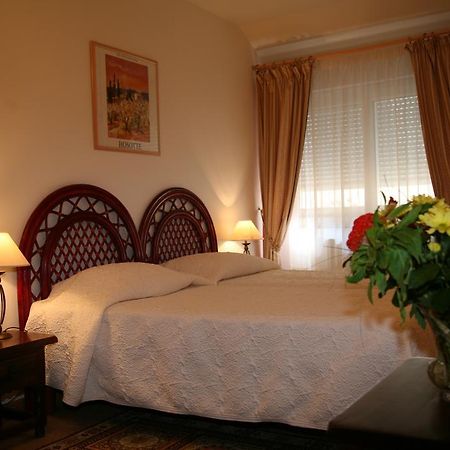 Bed and Breakfast Au Bel Air à Avallon Chambre photo