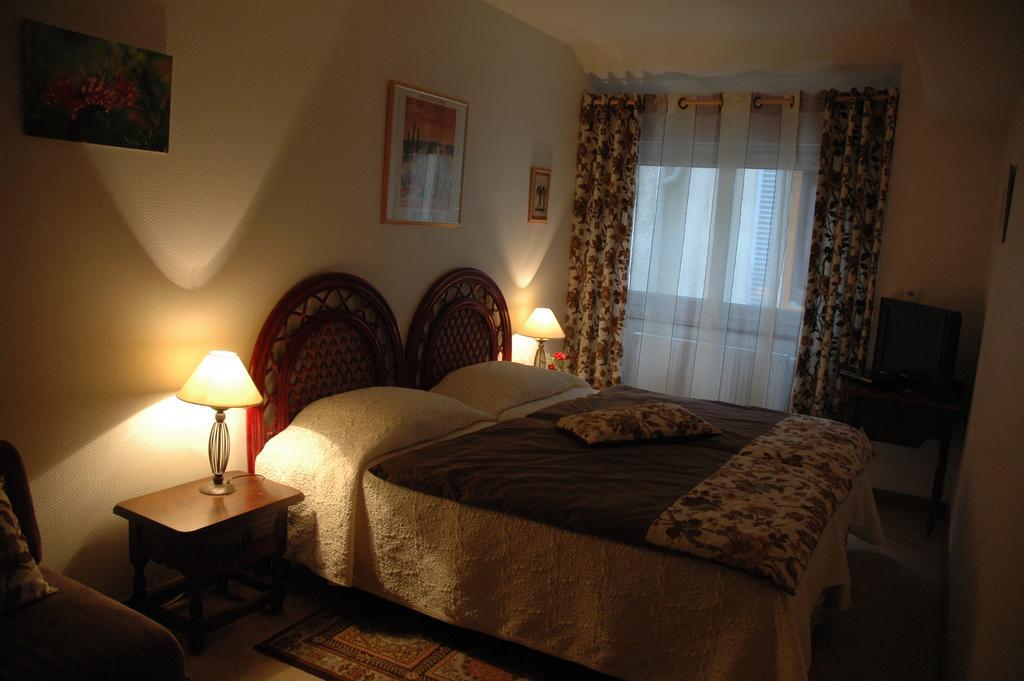 Bed and Breakfast Au Bel Air à Avallon Chambre photo
