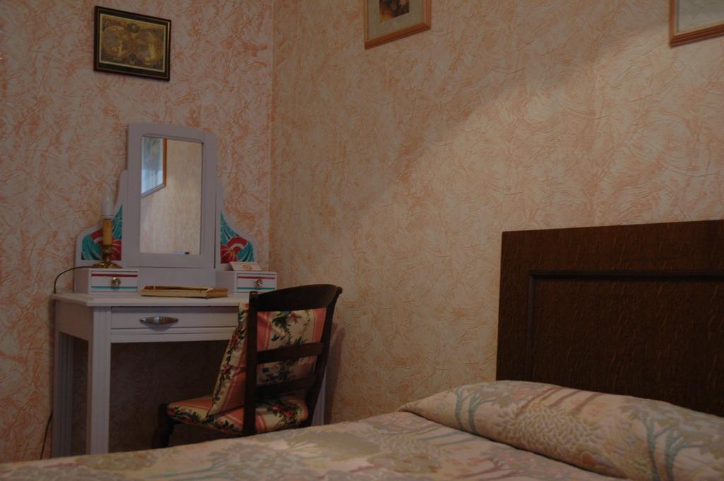 Bed and Breakfast Au Bel Air à Avallon Chambre photo