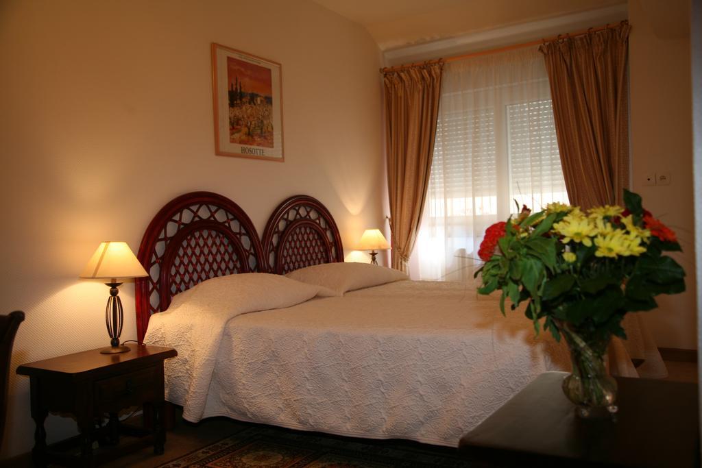 Bed and Breakfast Au Bel Air à Avallon Chambre photo